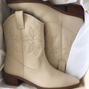 Sezane cream cowgirl boot